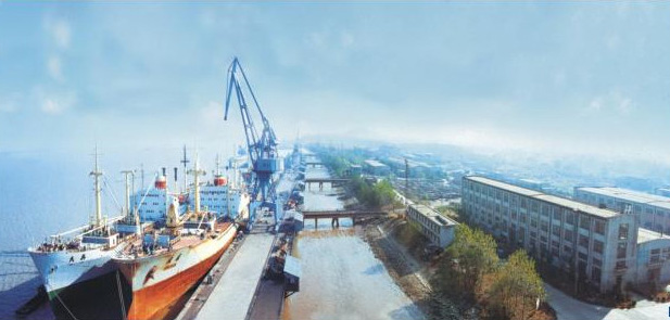 工廠、商務大樓、工業(yè)園區(qū)、私人企業(yè)、電影院、銀行、政府機關、學校、酒店娛樂場所等工業(yè)管道疏通、沉淀池清理、化糞池清理、隔油池清理、污泥凈化處理、污水池處理、沉淀池清理、化糞池清理